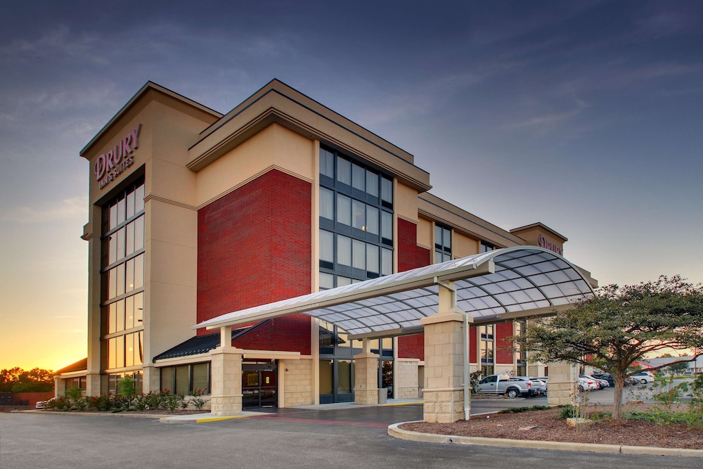 Drury Inn and Suites Evansville East 1/50