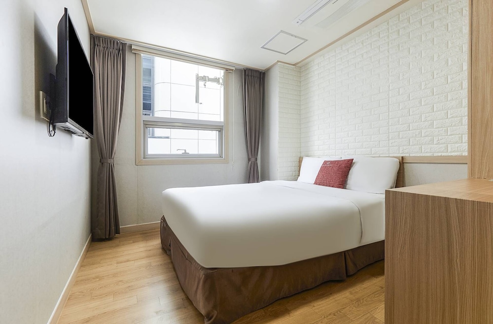 The Stay Hotel 14/27