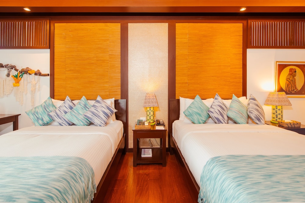 Lihim Resorts 27/75