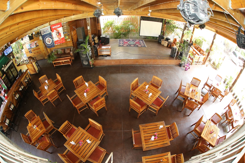 Seastar Inn 5/25