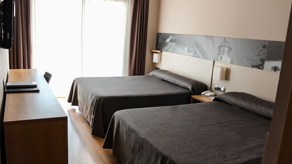 Hotel Bernat II 21/45
