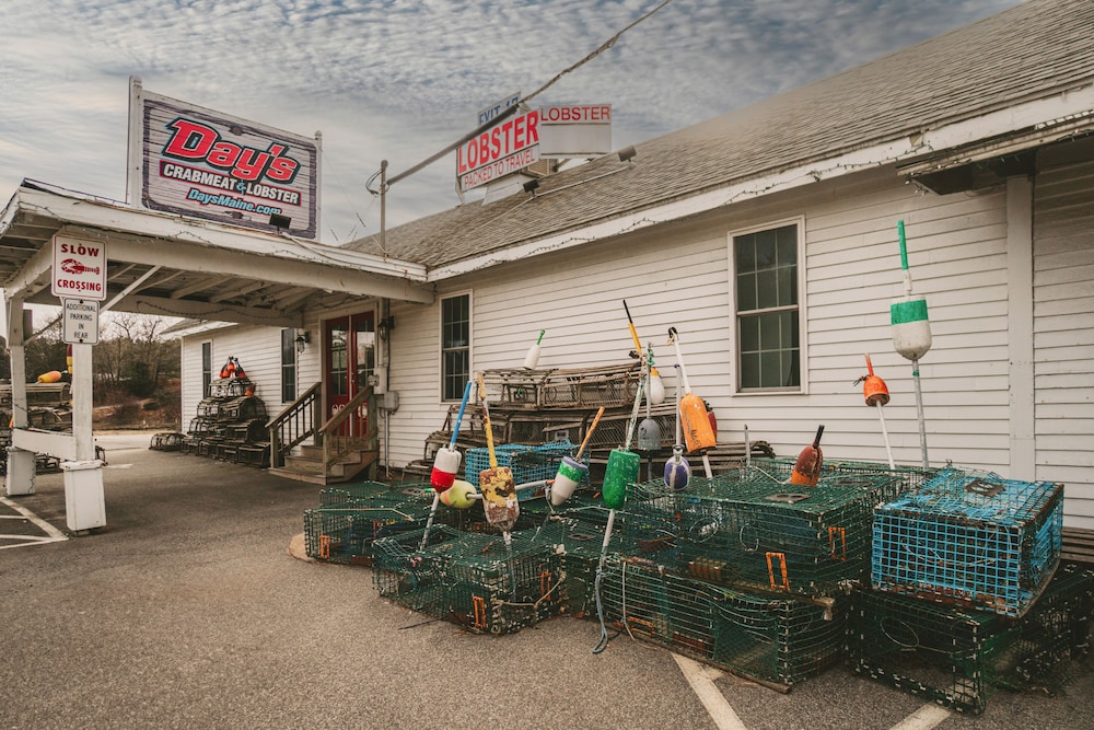 Casco Bay Inn 39/50