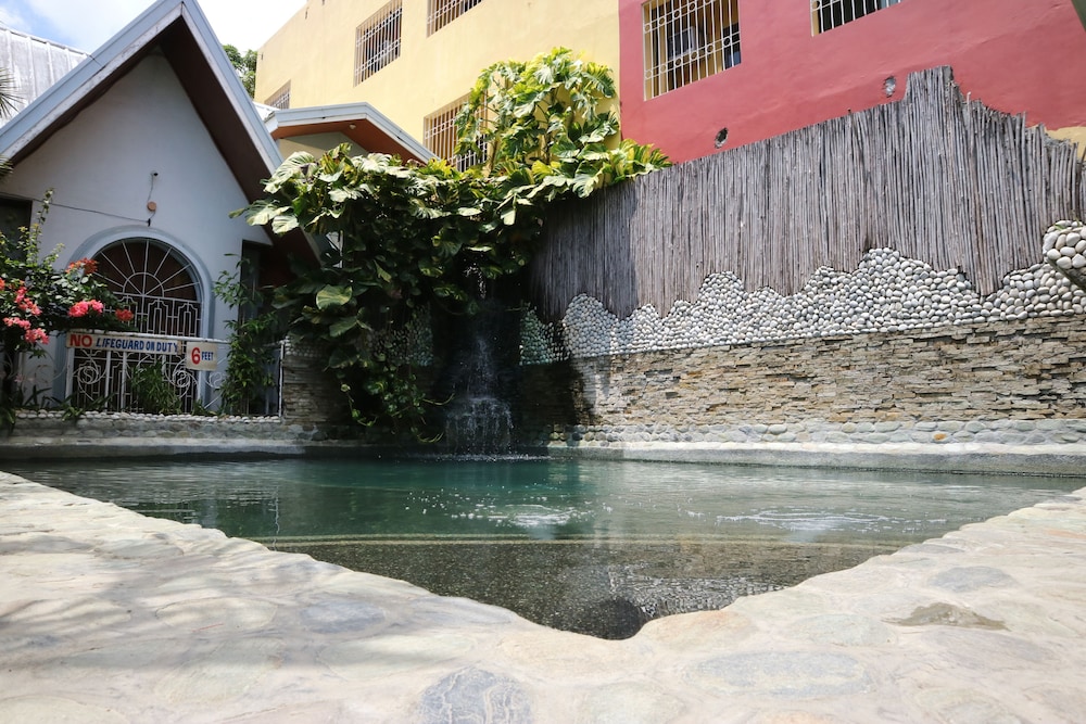 Simon's Heritage Resort 51/61