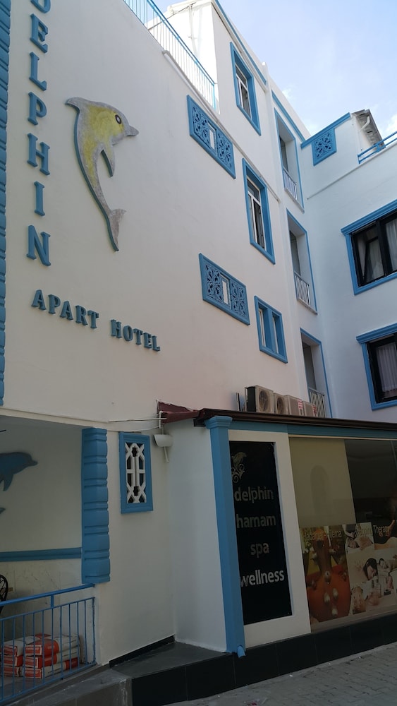 Delphin Apart Hotel 7/72