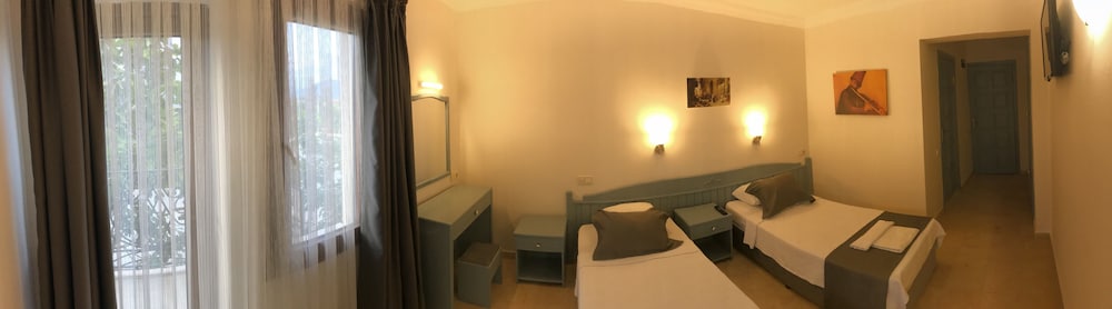 Kilim Hotel 40/71