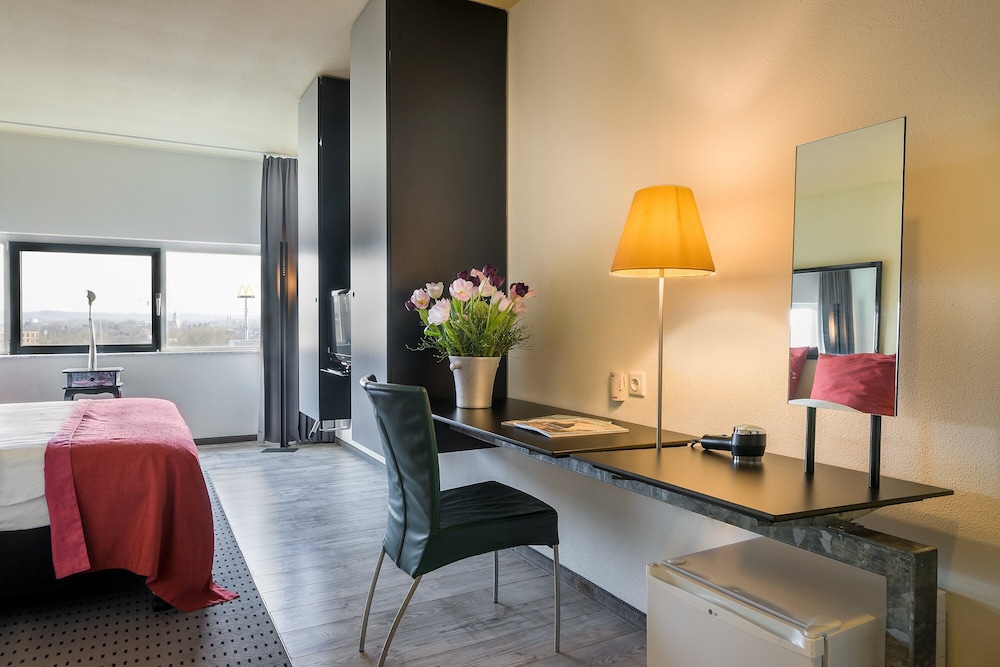 Select Hotel Apple Park Maastricht 70/82