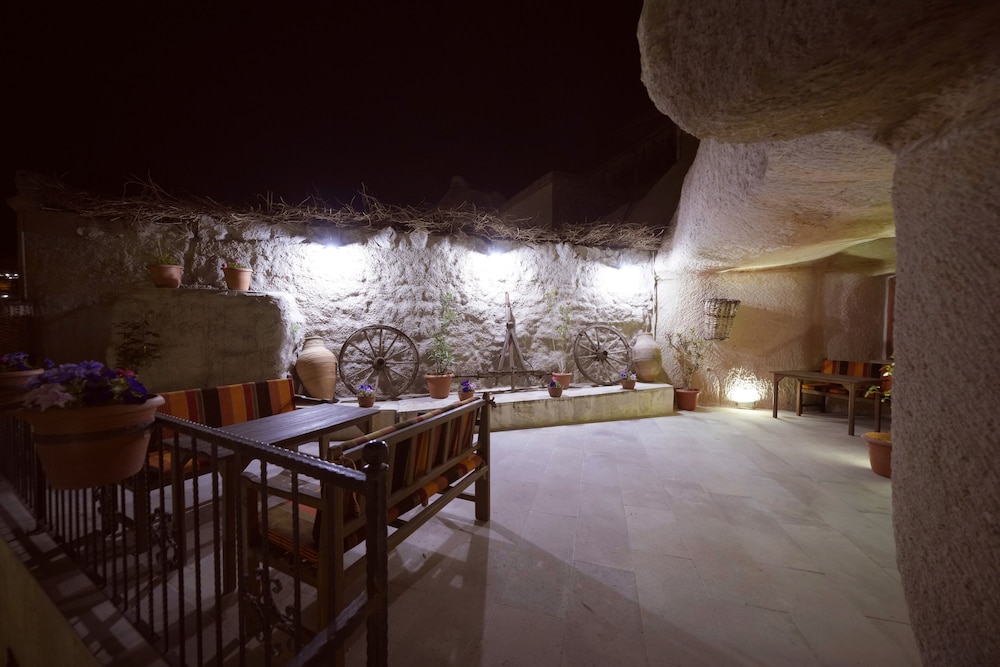 Adelya Cave Hotel 5/50