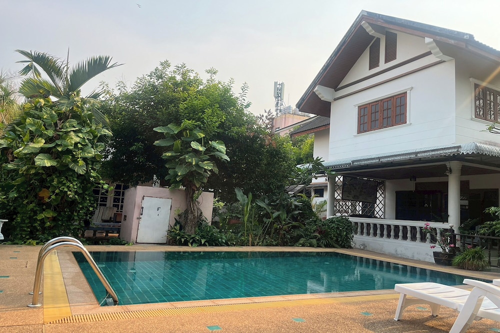 The Royal Shilton Resort 42/50