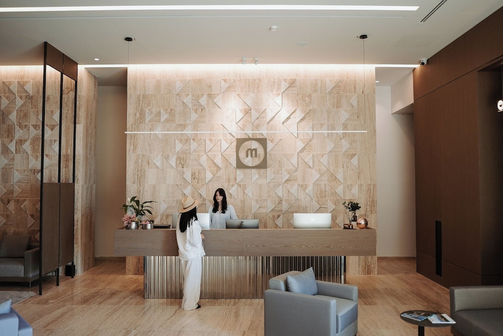 Magnus Hotel 7/50