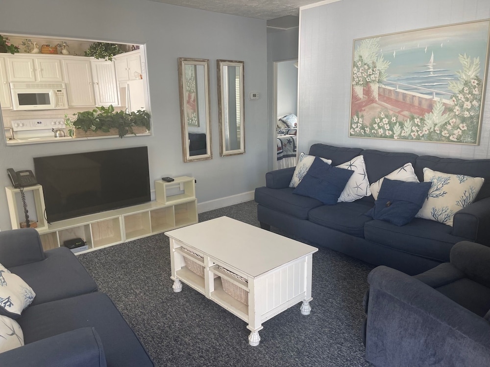 Sea Club I Beach Resort 48/66
