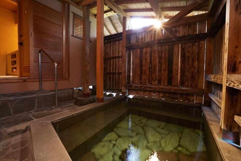 Yufuin Baien Garden Resort (ex Ryokan Baien) 18/47