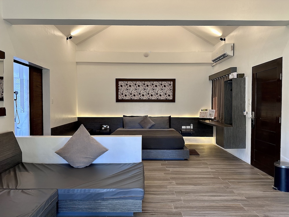 Siargao Island Villas 8/50