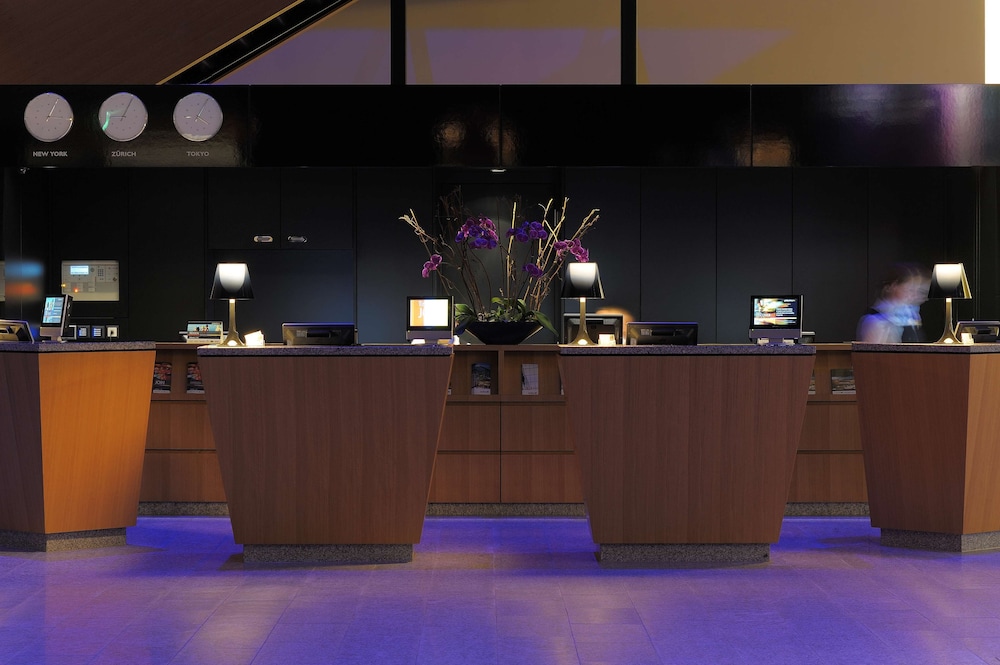 Radisson Blu Hotel Zurich Airport 10/72