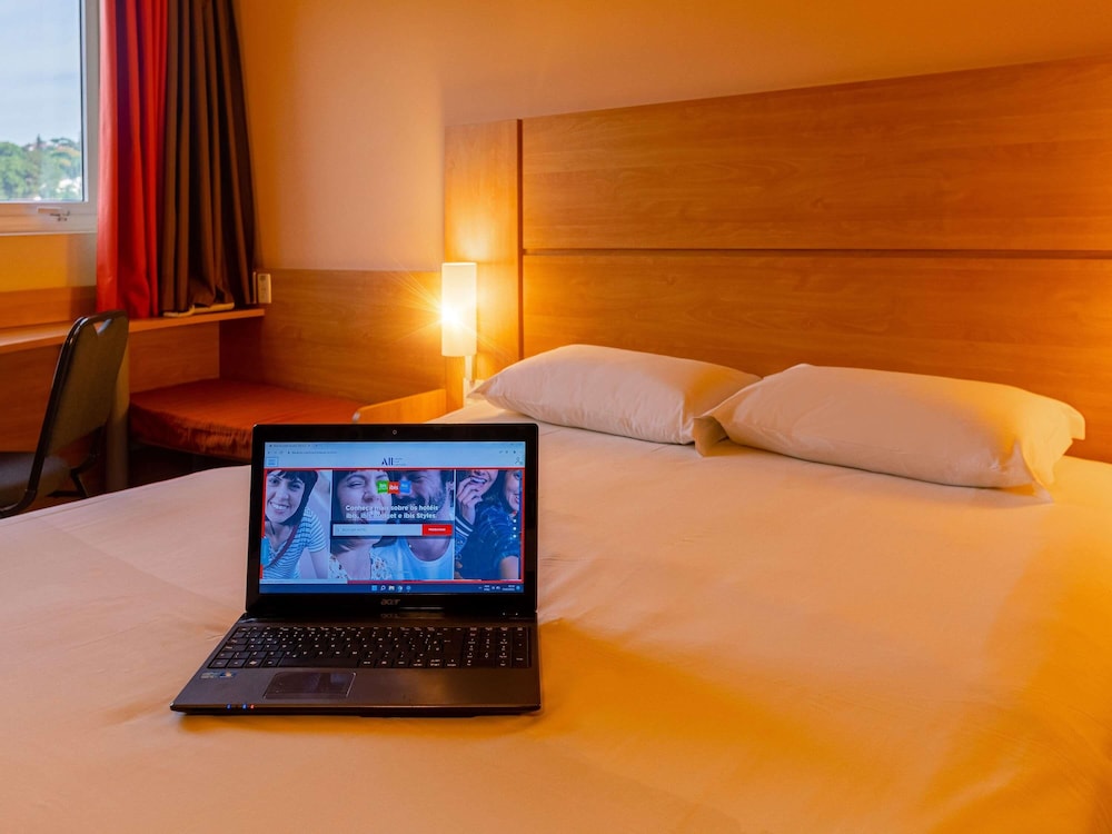 Ibis Novo Hamburgo 20/47