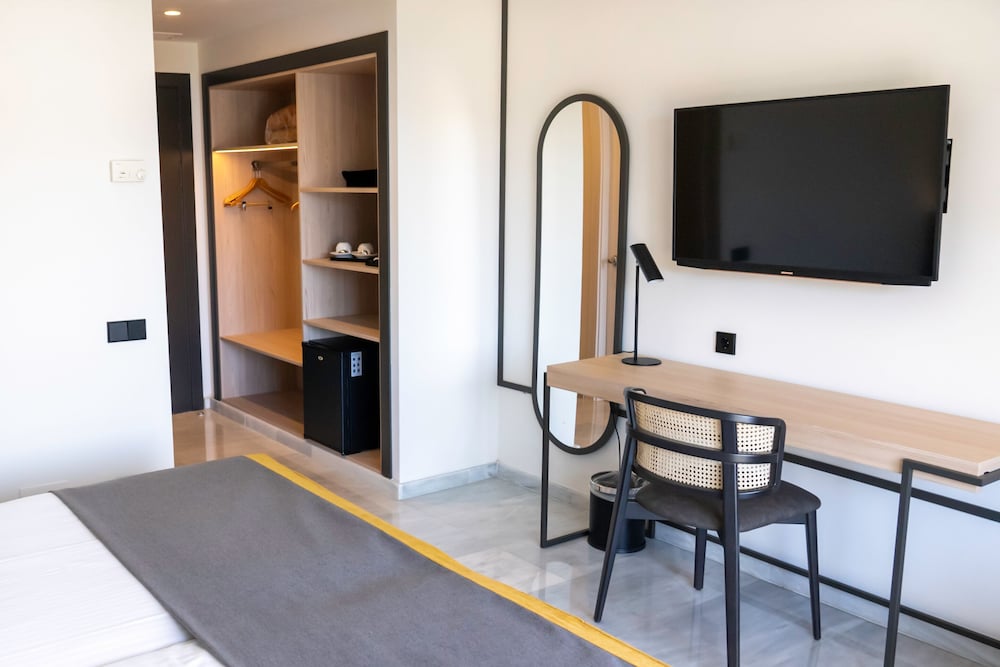 Urh Sitges Playa Hotel 53/69