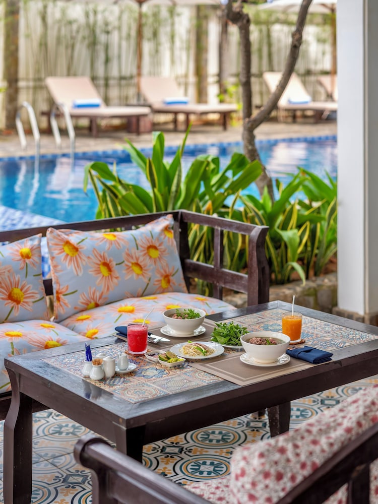 Grace Boutique Resort 35/50