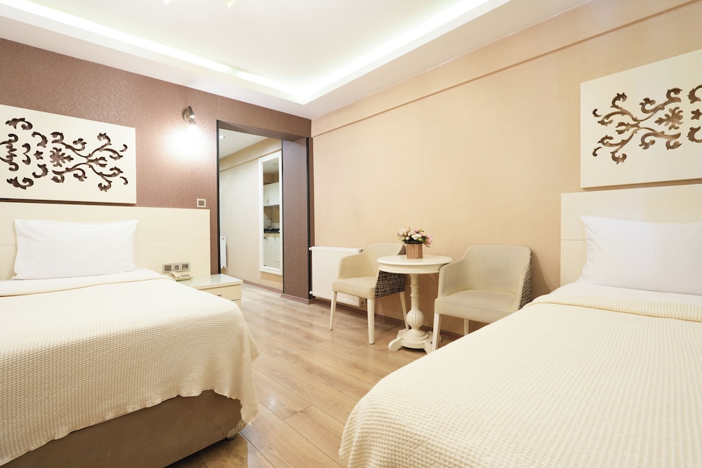 Rooms Inn Taxim 34/70
