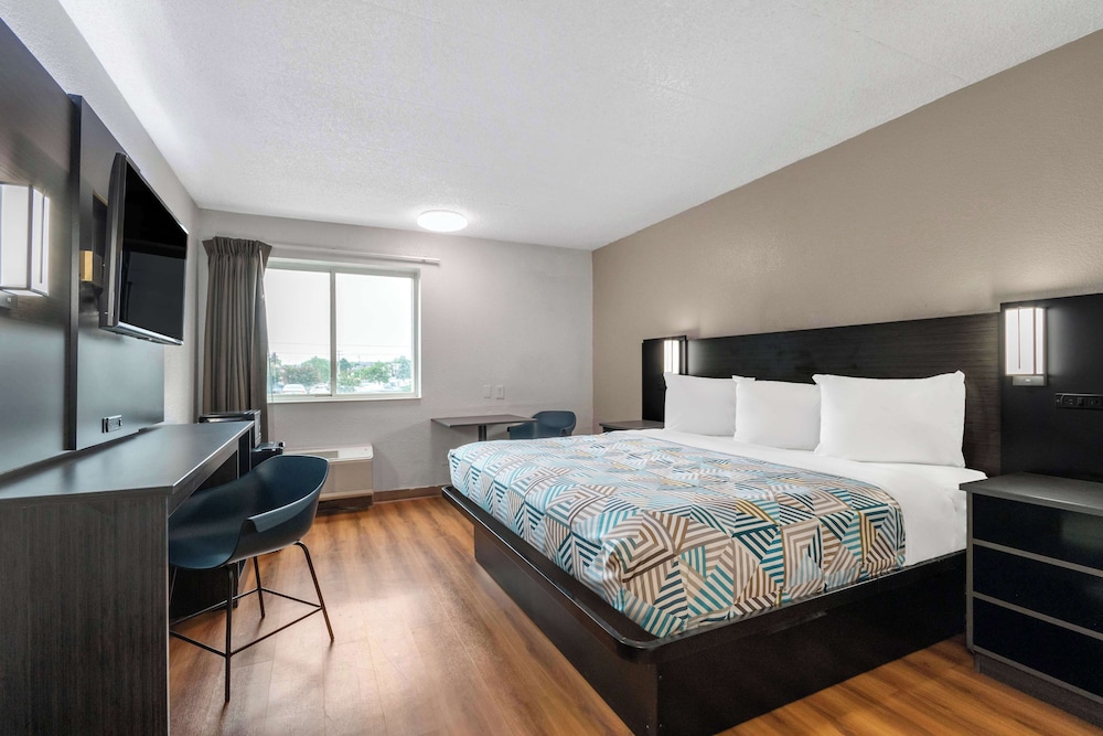 Motel6 York, PA - North 12/53