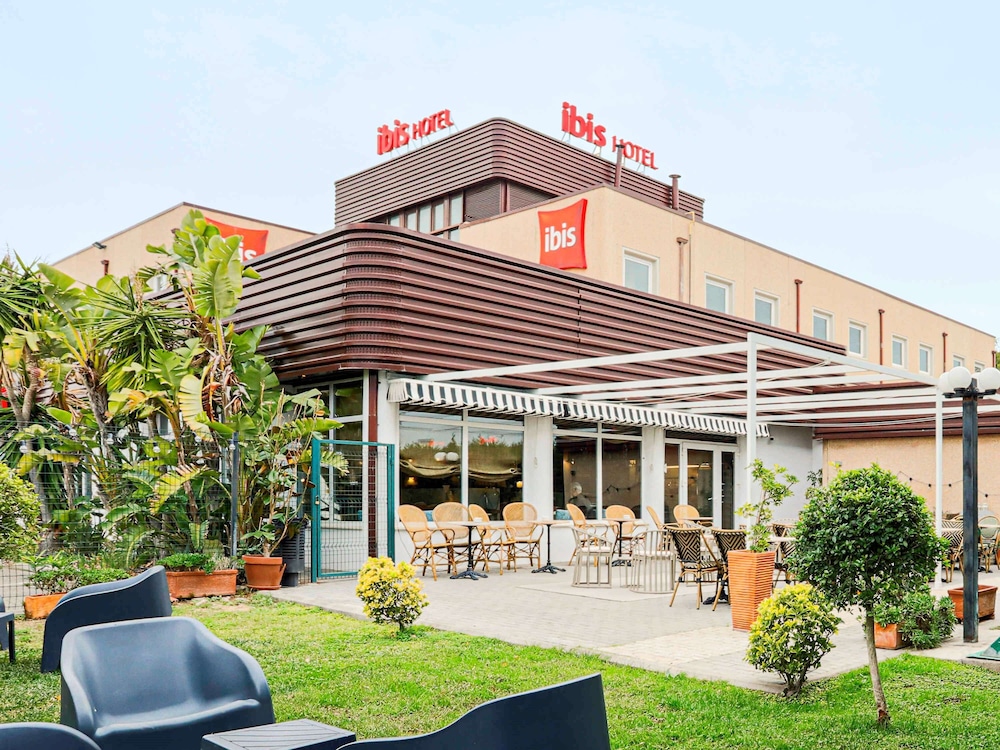 IBIS VALENCIA ALFAFAR 1/73