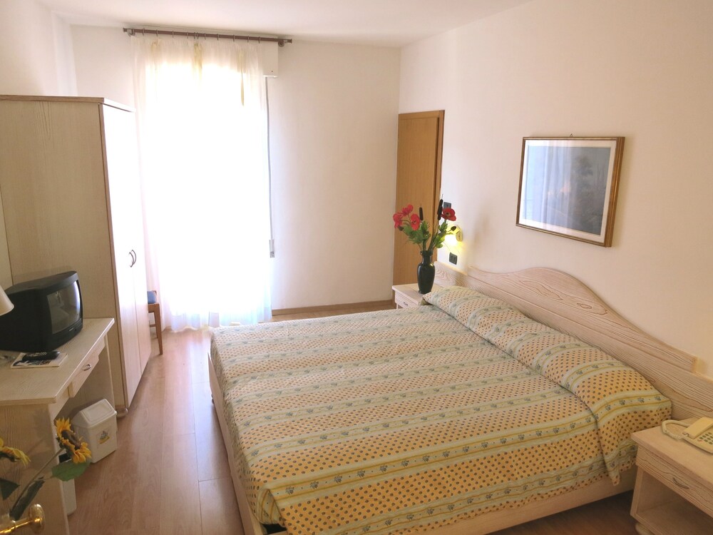 Eco Hotel Zanella 20/29