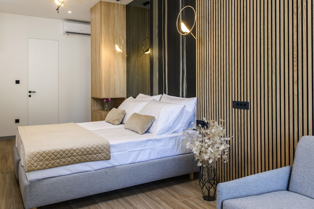 Via Mare Luxury Rooms 5/21