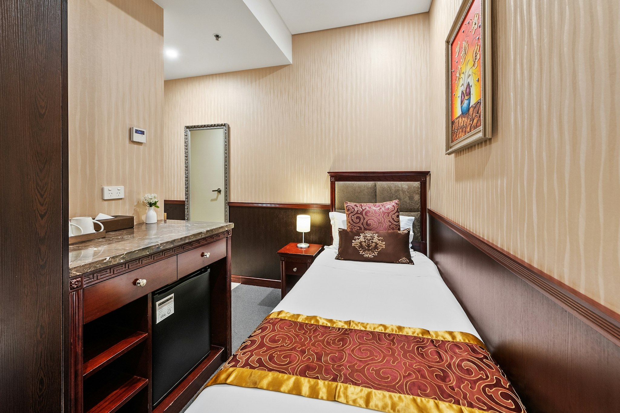 YEHS Hotel Sydney CBD 33/45
