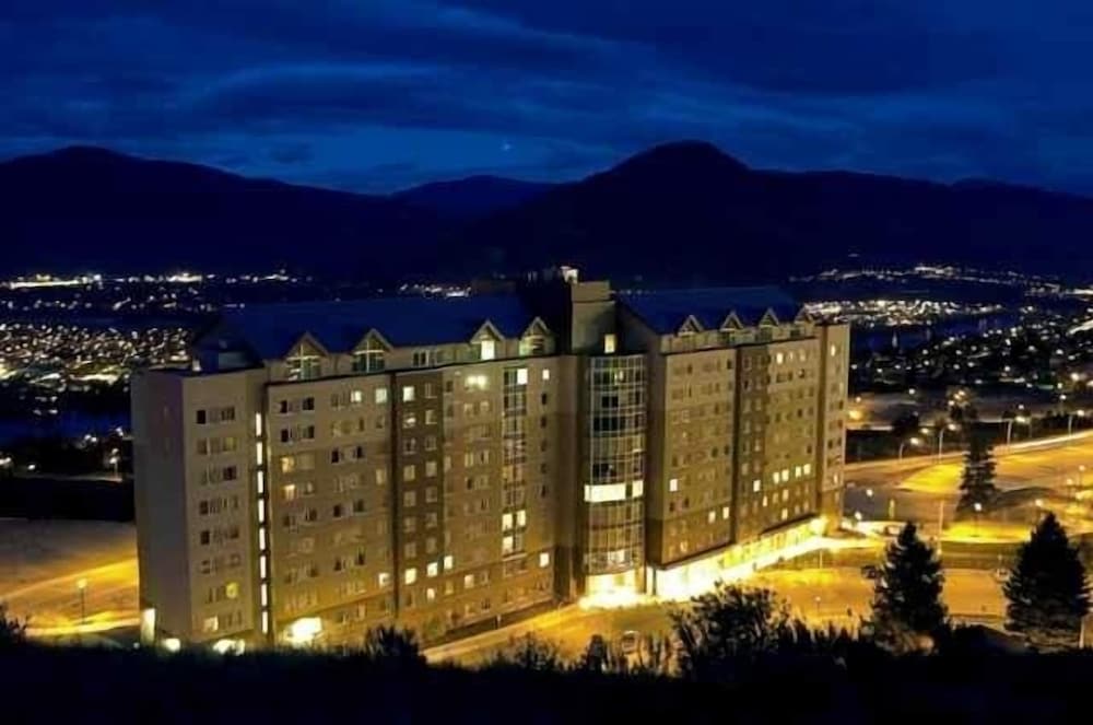 Residence & Conference Centre - Kamloops 3/61