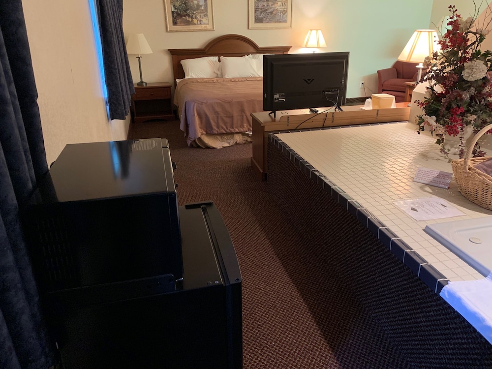 Country Hearth Inn Lomira Hotel 37/48