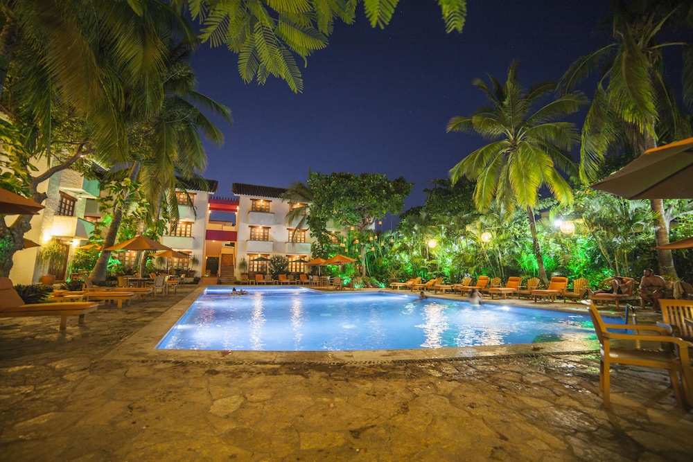 Villa Blanca Huatulco 48/50