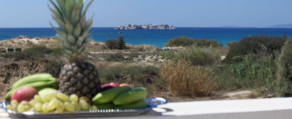 Plaka Hotel II 45/46