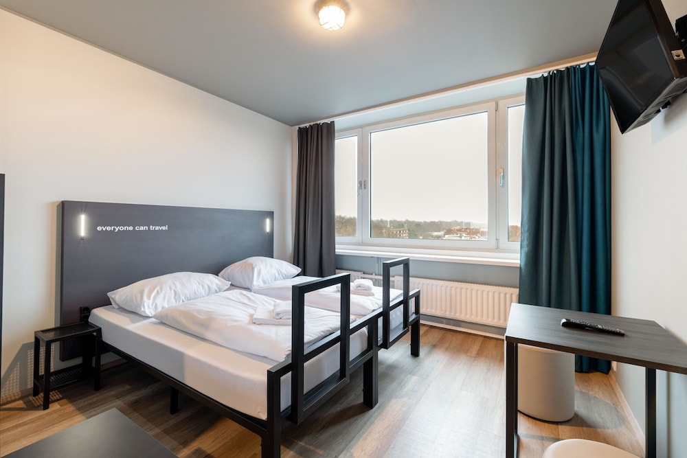 Room, Single, Double Bed