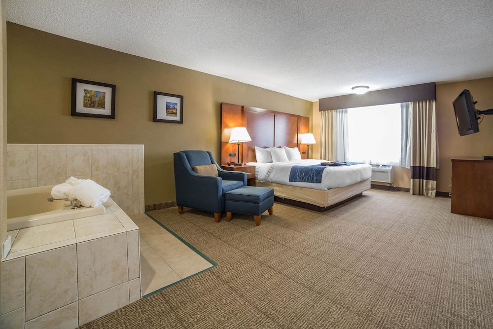 Comfort Inn Grand Junction I-70, CO 14/37