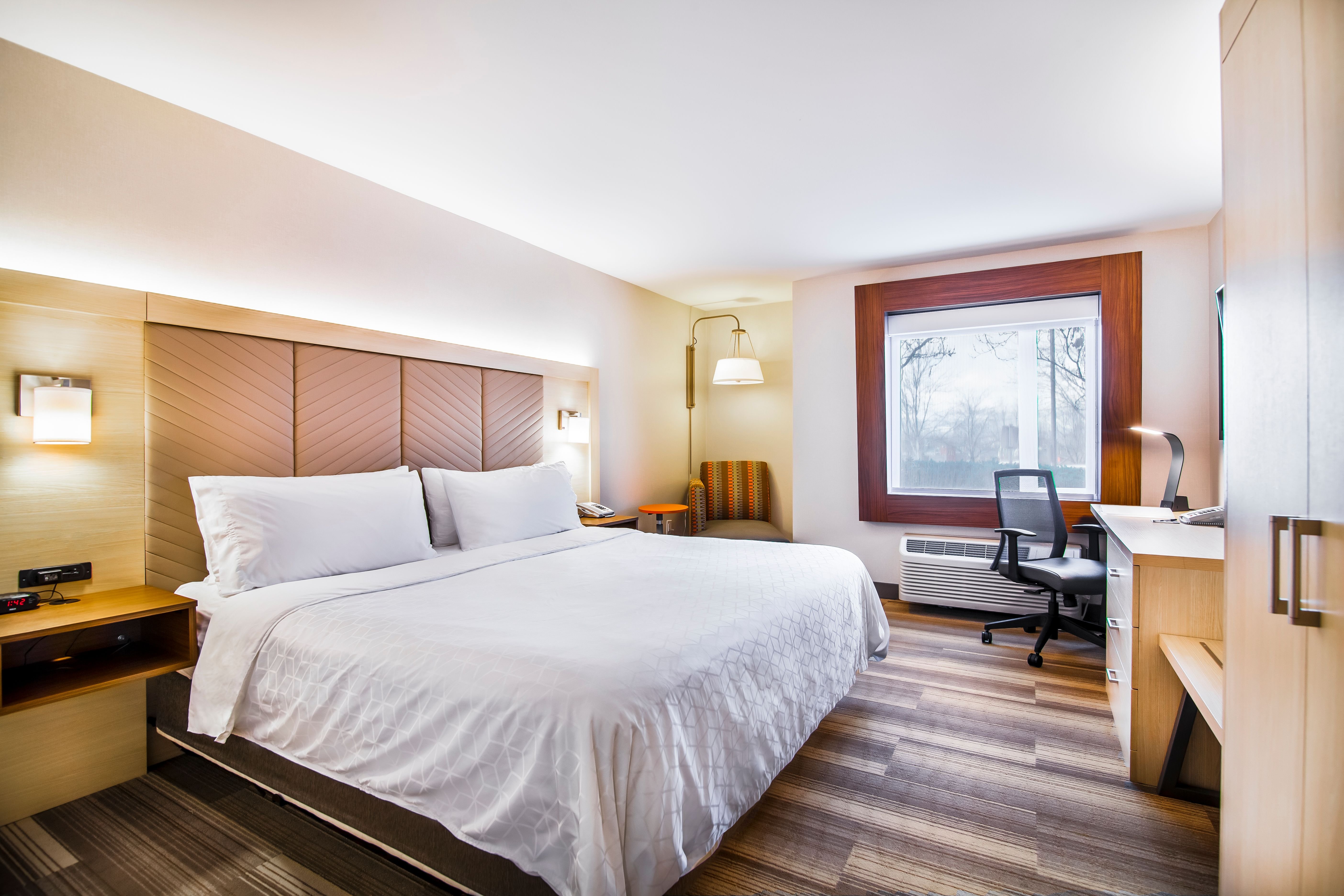 Room, King Bed, Executive Level