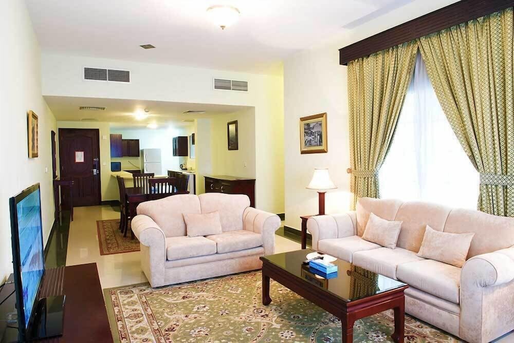 فندق كران(Karan Sharq for Hotel Apartments Company) 43/67