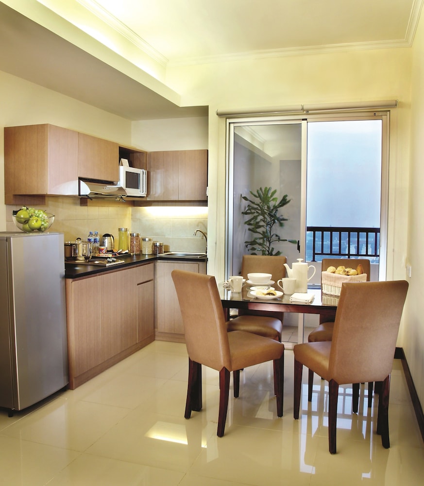 Grand Dafam Ancol Jakarta 60/74