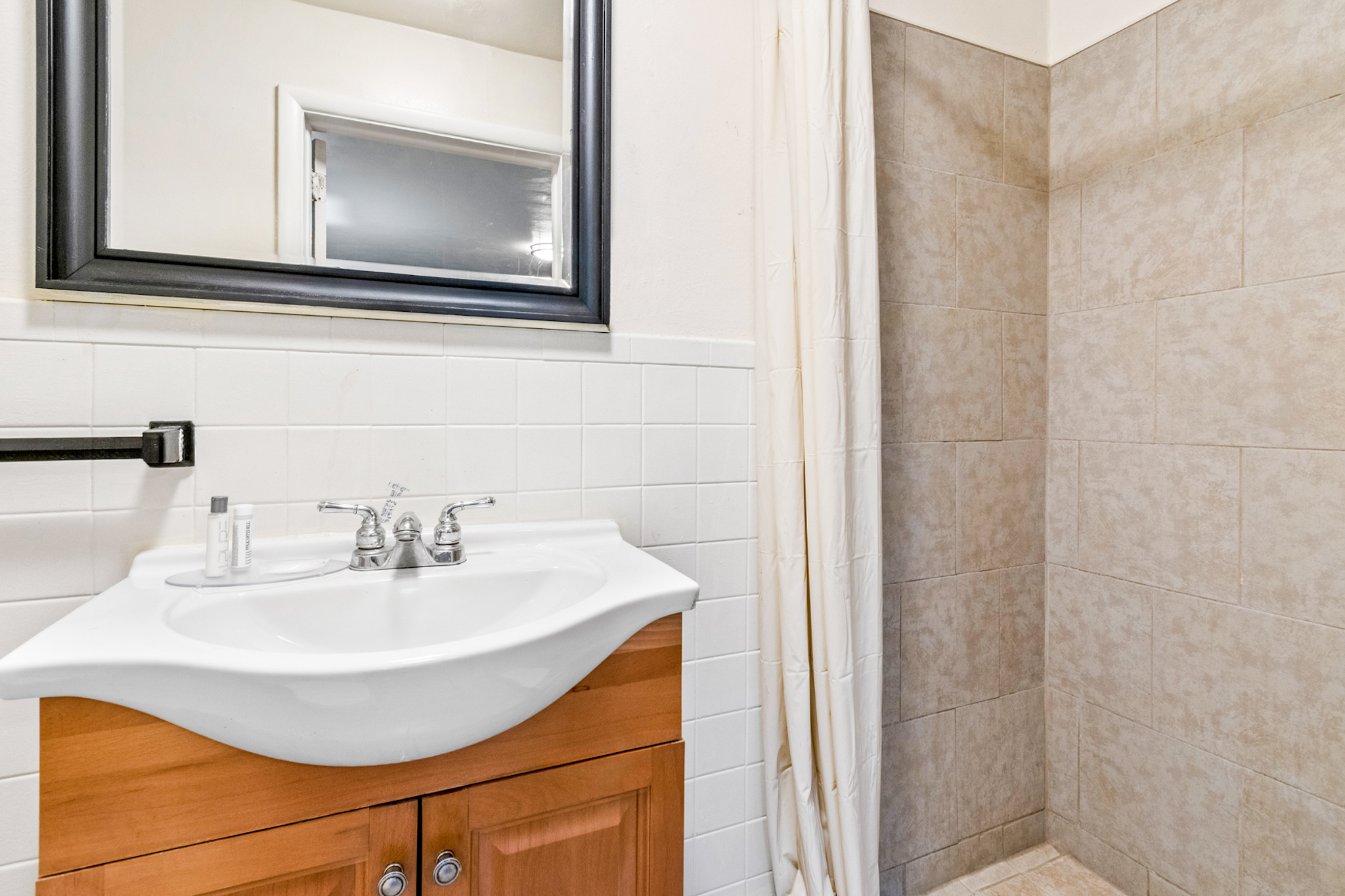 Scottish Inns Middletown 22/23
