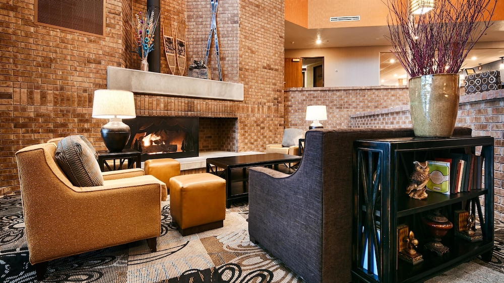 Best Western Plus Landmark Inn 26/38