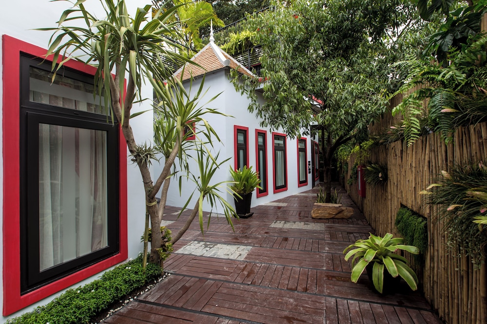De Sarann Villa 40/50