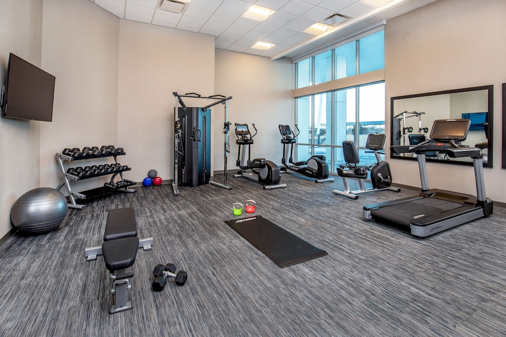 SpringHill Suites by Marriott Boston Logan Airport Revere Beach 11/25