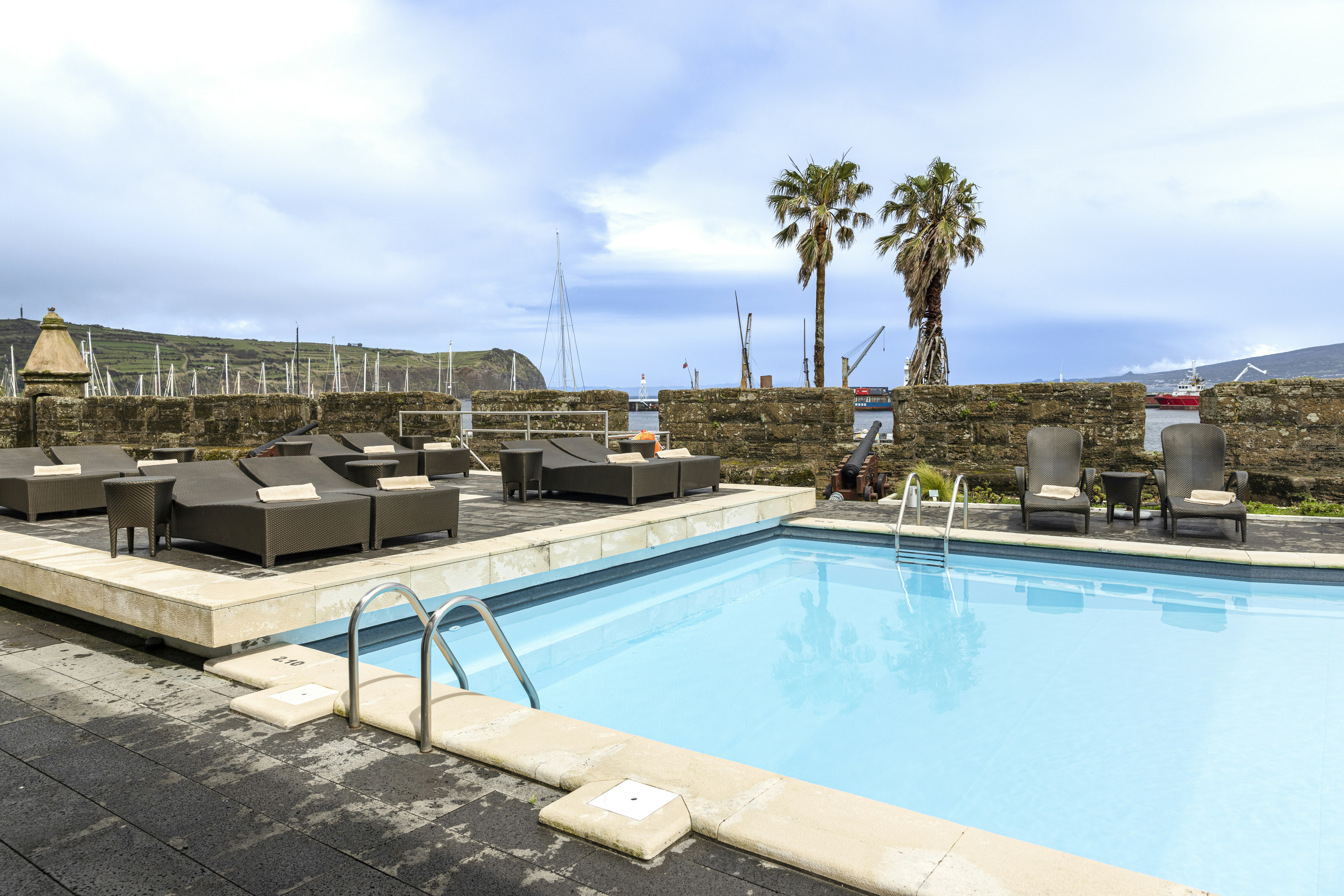 Pousada Forte Horta Historic Hotel 22/50