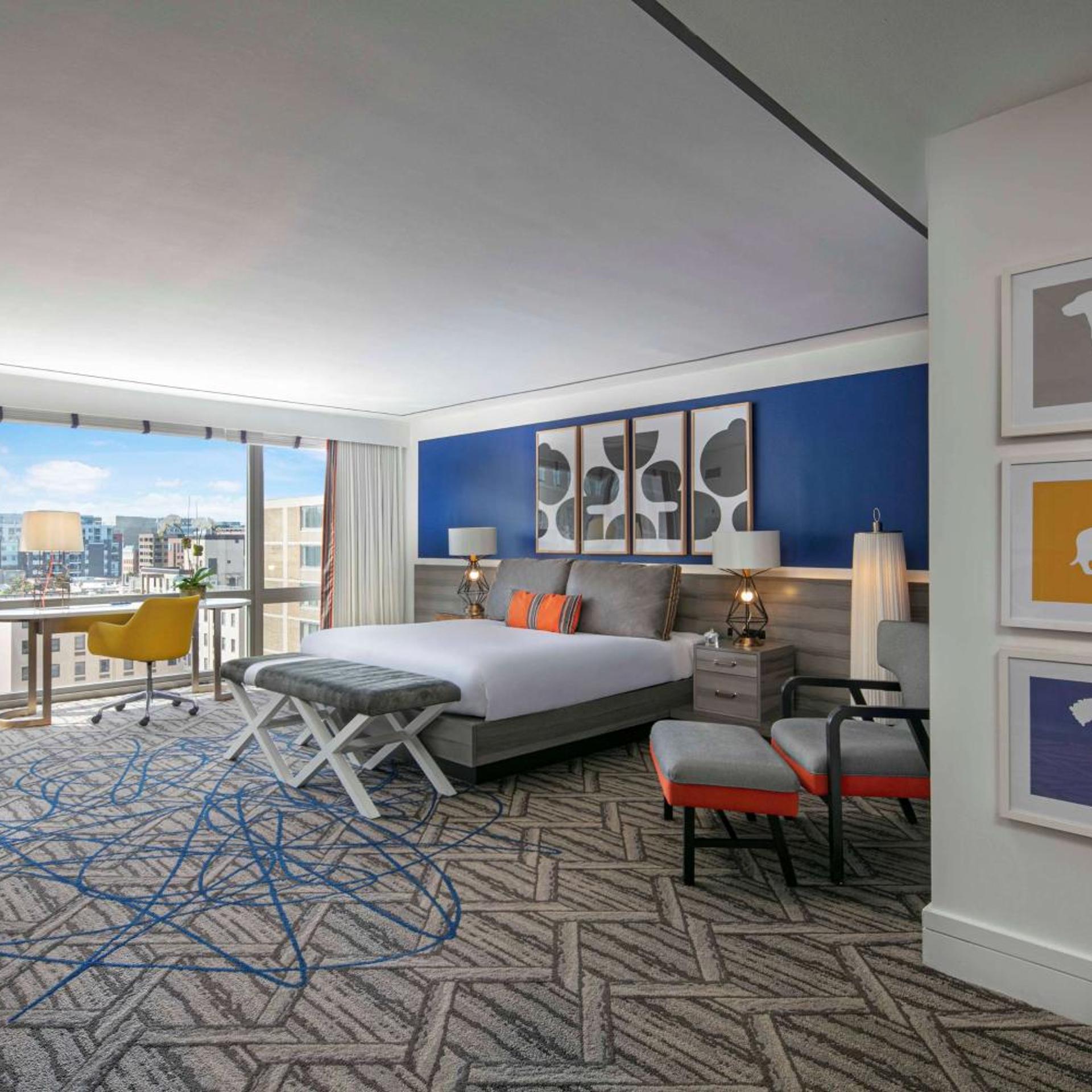 Preferred, Studio, King Bed, City View