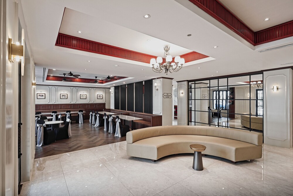 The Jesselton Hotel 37/50