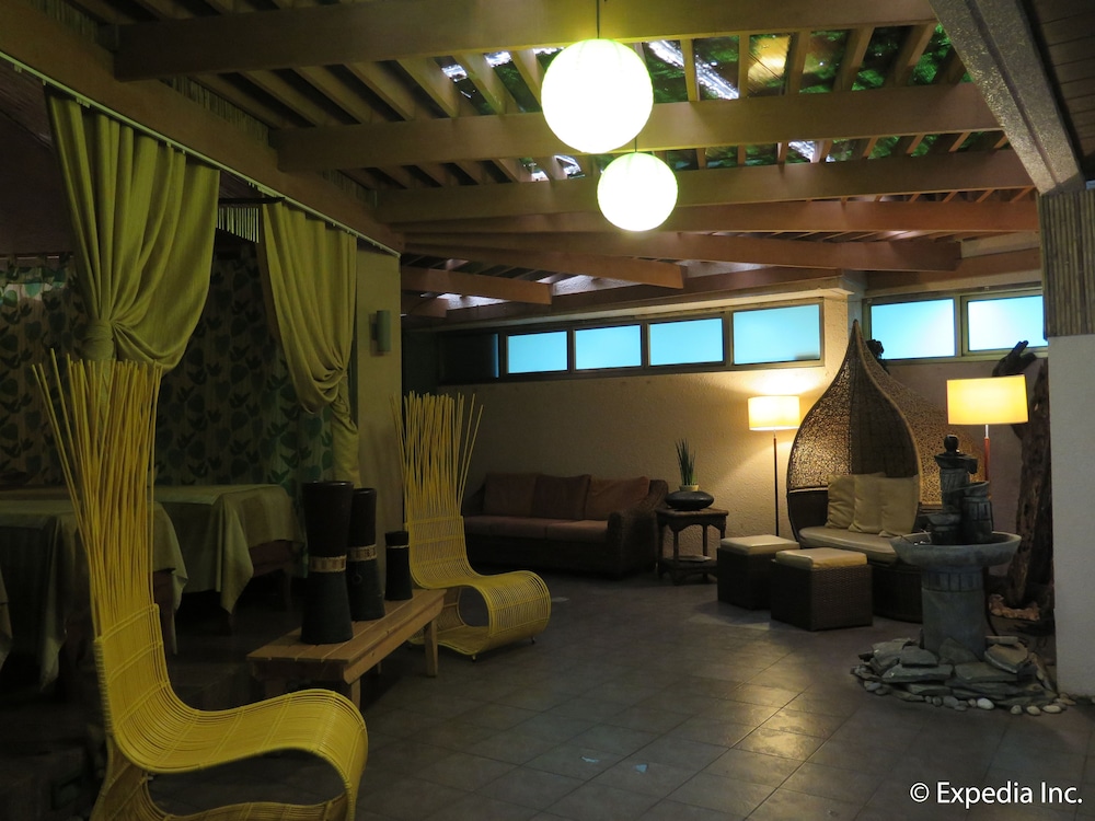 One Tagaytay Place 38/56