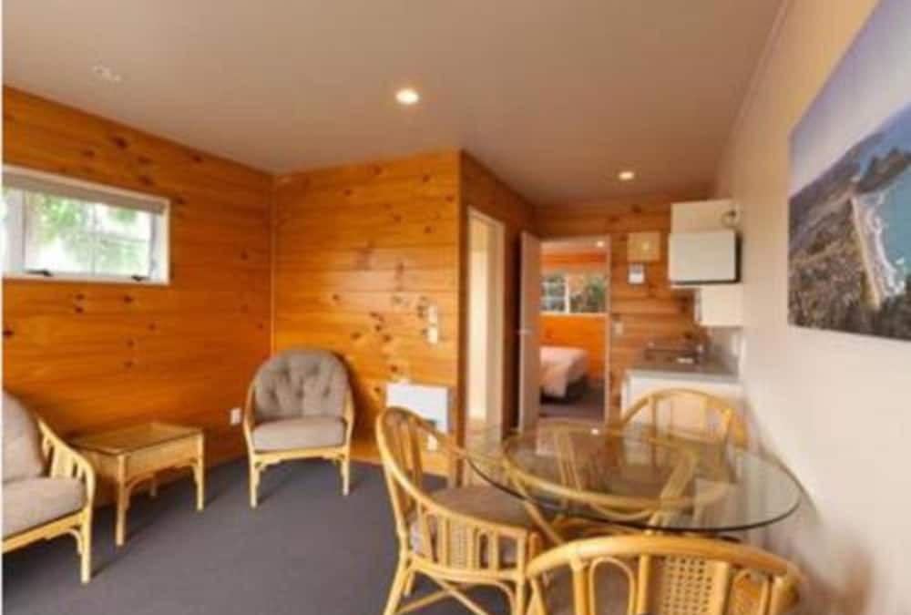 Pauanui Pines Motor Lodge 15/21