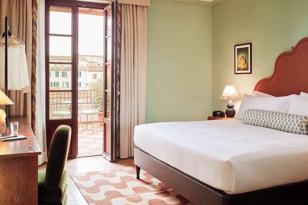 The Hoxton Florence 13/63