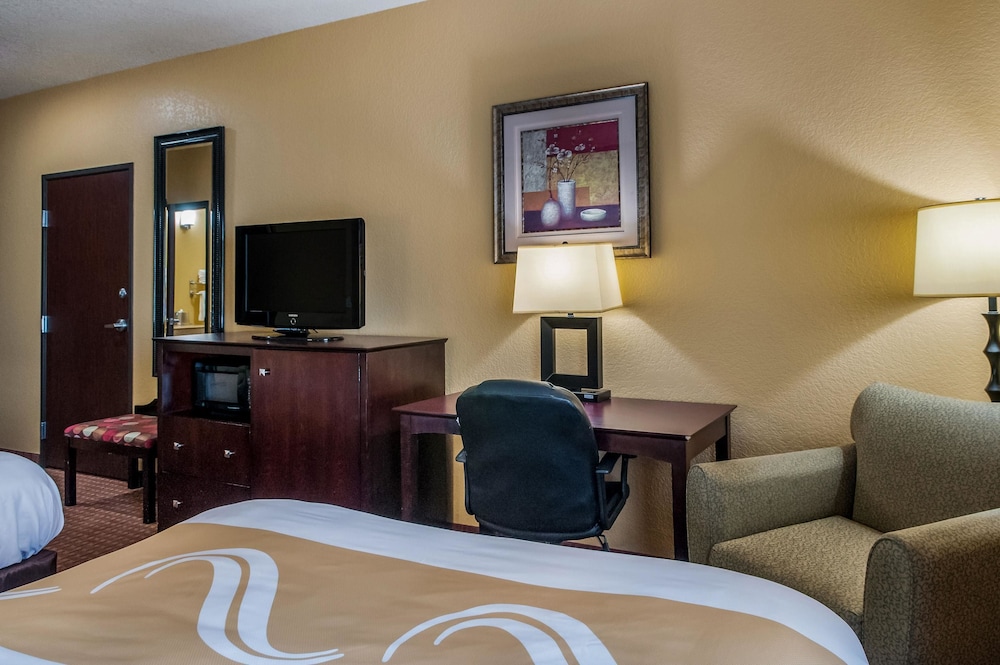 Quality Inn & Suites Slidell LA 27/52