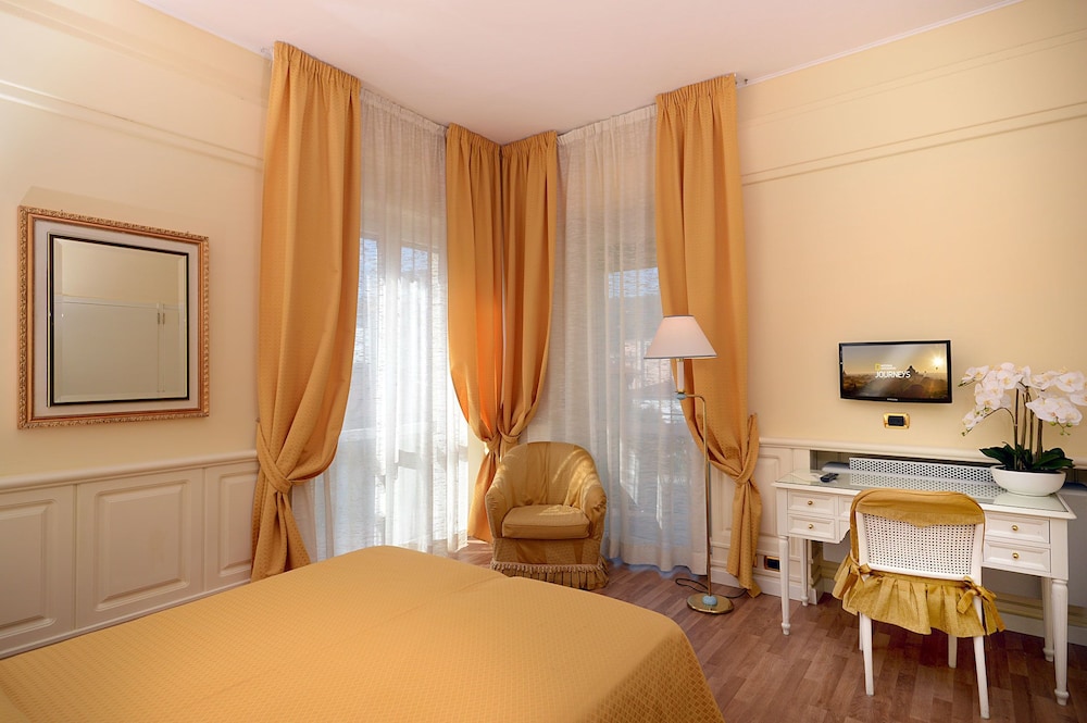 Ambasciatori Palace 15/53