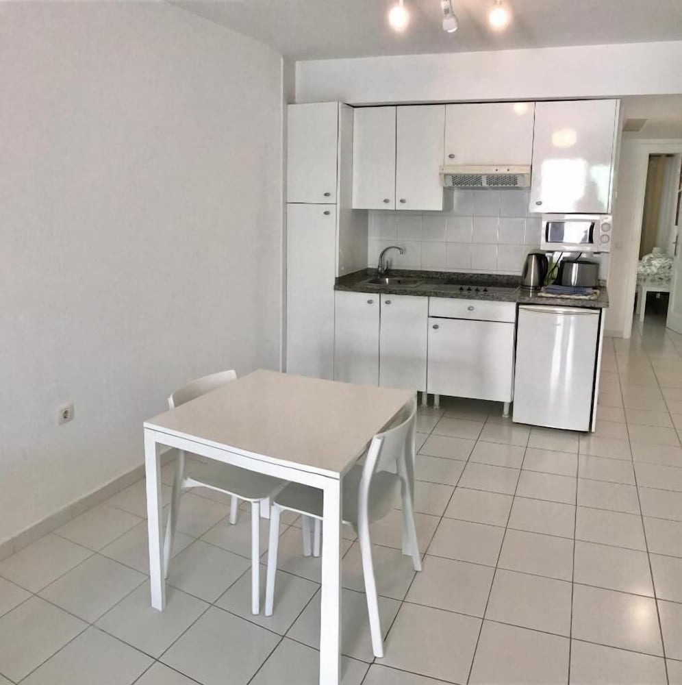 Apartamentos LIVVO Erika photo5