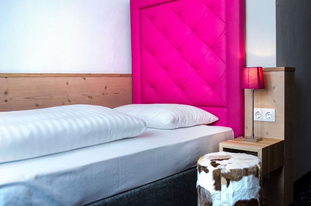STANDARD, SINGLE, SINGLE BED