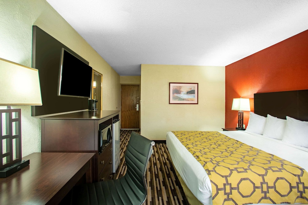 Baymont By Wyndham Springfield South Hwy 65 26/50